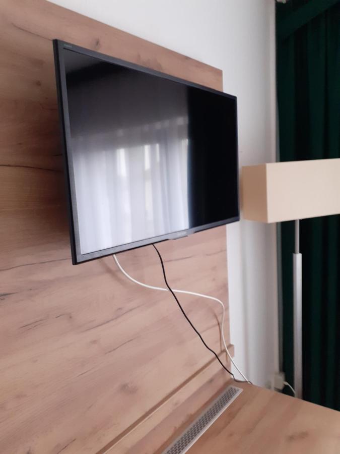 Land-Gut-Hotel Zum Alten Forsthaus - Aufladestation Fuer Elektroautos Hürtgenwald Exteriör bild